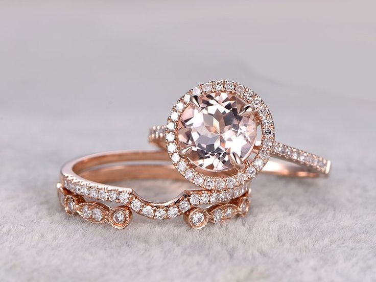 Rose Gold Engagement Rings in a Variety of Elegant Styles and Settings