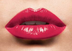 How To Get Glass-Like, Glossy Lips in 4 Easy Steps