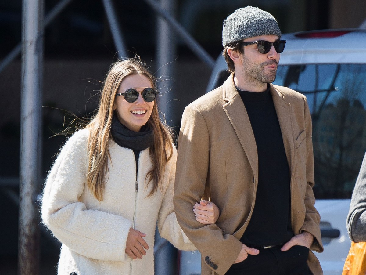 Is Robbie Arnett Married? Relationship with Elizabeth Olsen